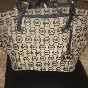 Michael Kors bag